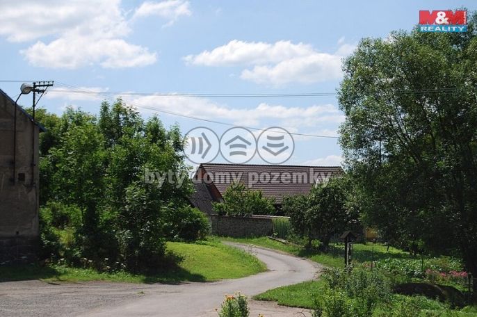Prodej, Pole, Petrovice