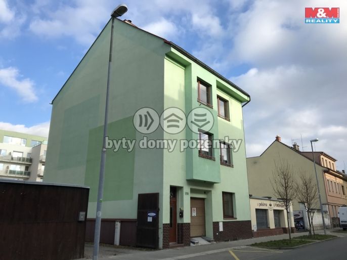 Pronájem, Byt 1+kk, Pardubice