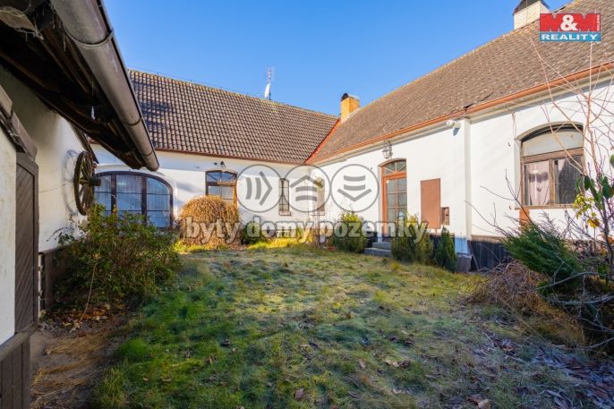 Prodej, Obchod a služby, Čížová