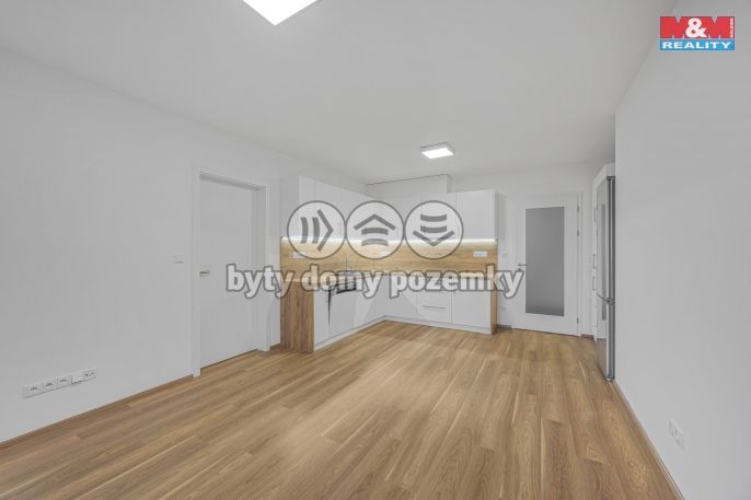 Pronájem, Byt 3+kk, Pardubice