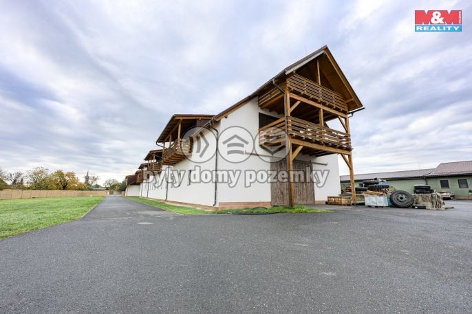 Prodej, Obchod a služby, Zvole