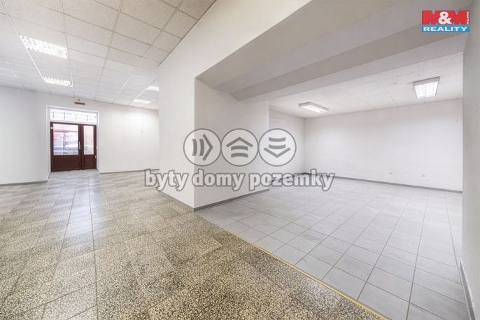 Prodej, Obchod a služby, Úvaly