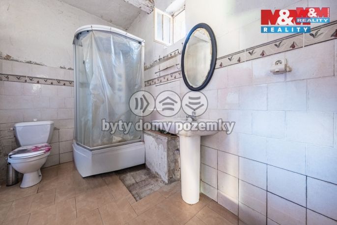 Prodej, Zemědělská usedlost, Chroustov