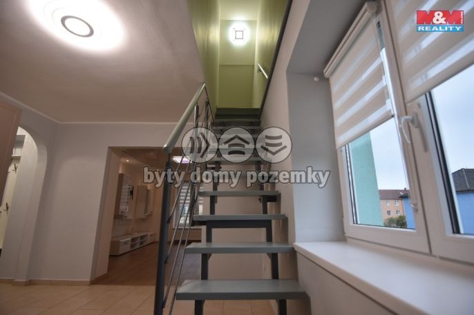 Pronájem, Byt 5+kk, Milovice