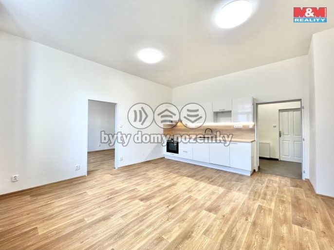 Pronájem, Byt 3+1, Děčín