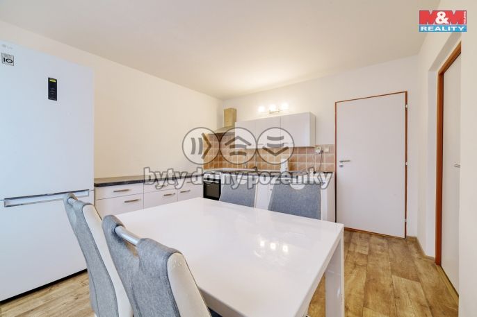 Pronájem, Byt 1+1, Velká Hleďsebe