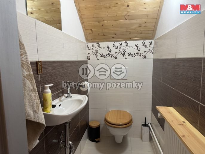 Pronájem, Byt 2+1, Klokočná