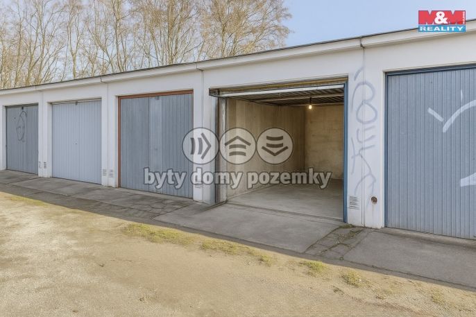 Prodej, Garáž, Písek