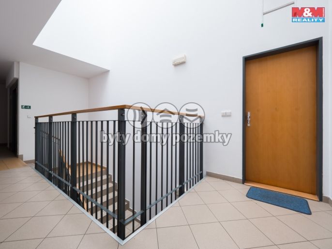 Pronájem, Byt 1+kk, Praha