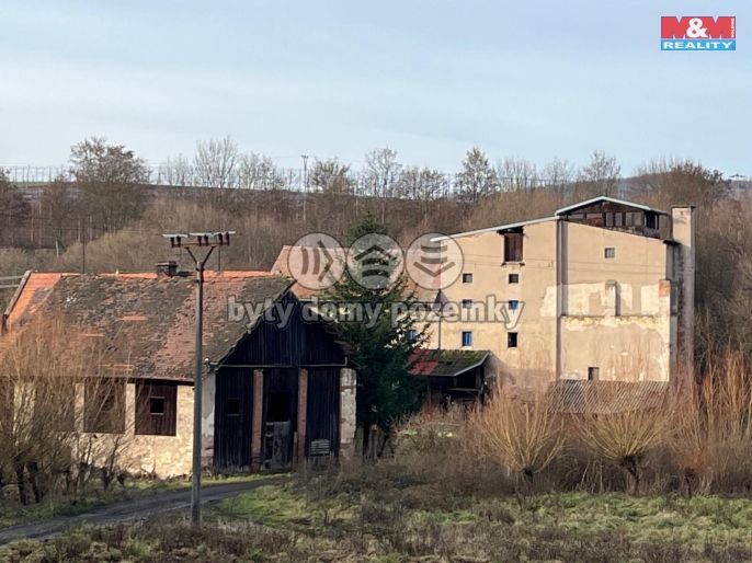 Prodej, Zemědělská usedlost, Pnětluky