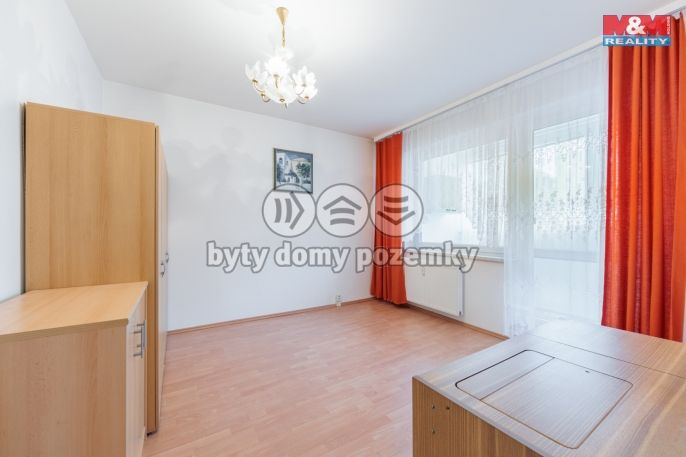 Prodej, Byt 3+1, Teplá