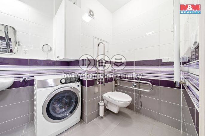 Prodej, Byt 2+kk, Pardubice