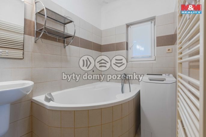 Prodej, Rodinný dům, Obytce