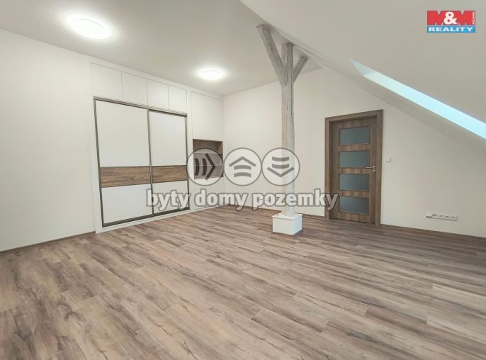 Pronájem, Byt 2+kk, Slaný