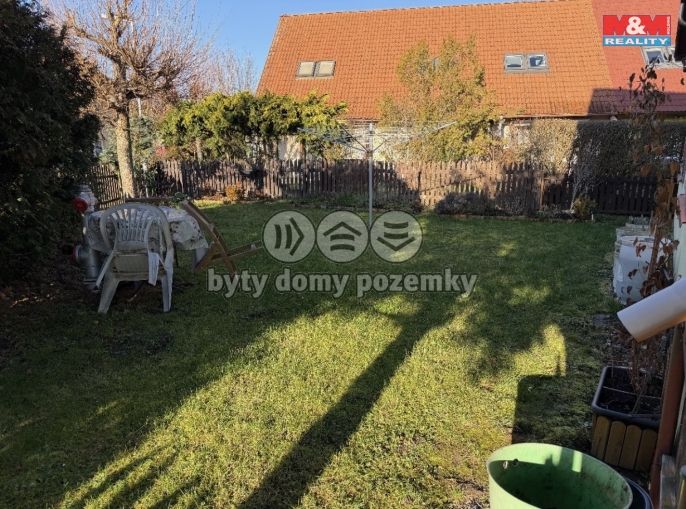 Pronájem, Byt 1+1, Staňkovice