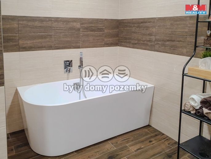 Prodej, Byt 4+1, Terezín