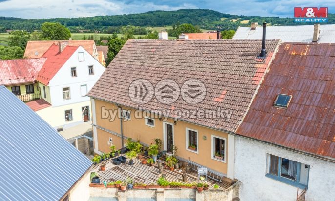 Prodej, Nájemní dům, Kravaře