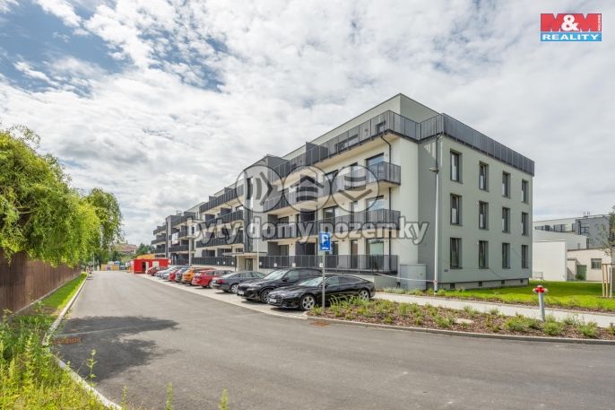 Prodej, Byt 4+kk, Kladno