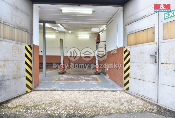 Pronájem, Obchodní objekt, Mělník