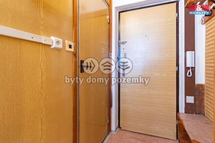 Pronájem, Byt 1+1, Cheb