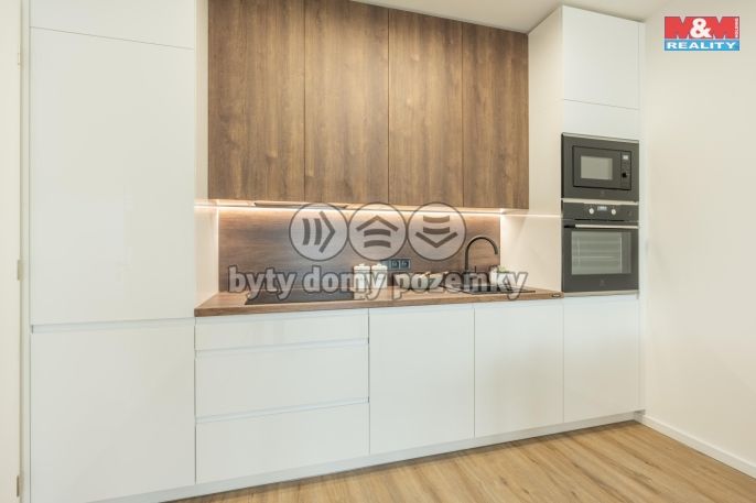 Prodej, Byt 2+kk, Kladno