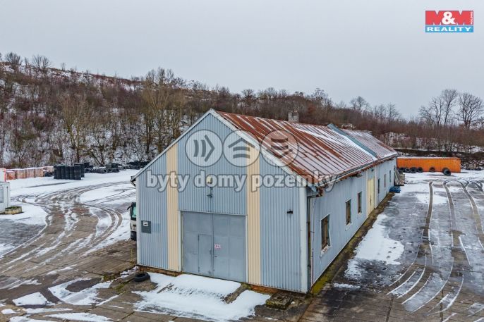 Pronájem, Sklad, Veleň