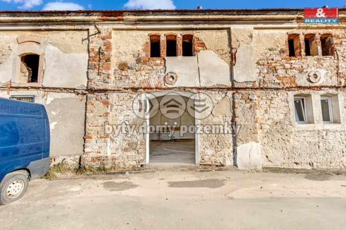 Pronájem, Sklad, Skuhrov