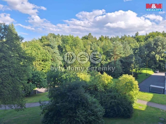 Pronájem, Byt 1+kk, Hrabyně