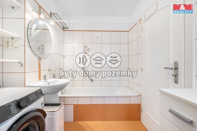 Prodej, Byt 3+1, Doksy