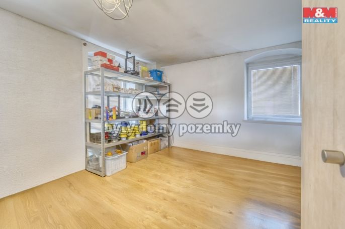 Pronájem, Obchod a služby, Králův Dvůr