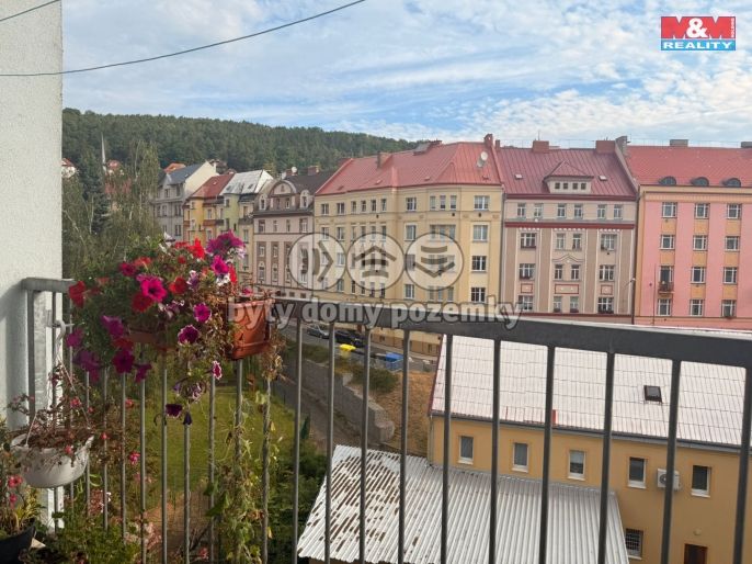 Pronájem, Byt 1+1, Děčín