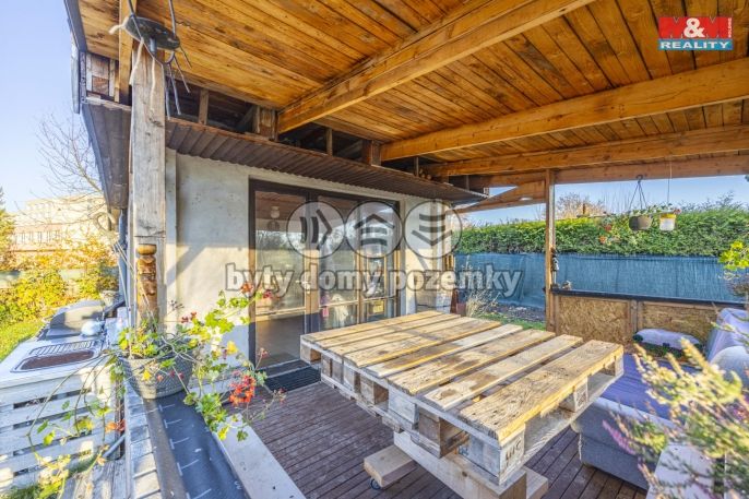 Prodej, Chata, Pardubice