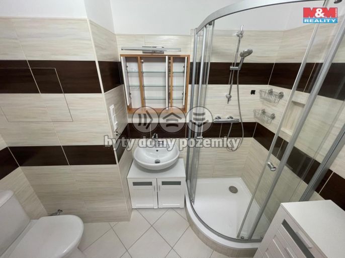Pronájem, Byt 2+1, Děčín