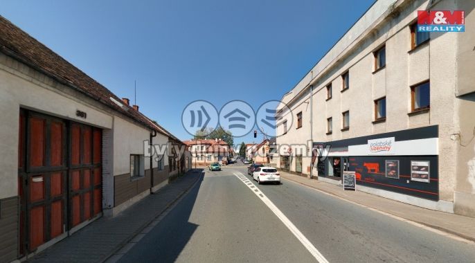 Pronájem, Obchod a služby, Sezemice