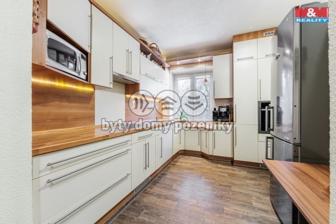 Prodej, Byt 4+1, Karlovy Vary