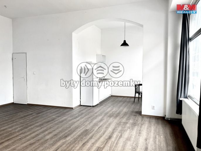 Pronájem, Obchod a služby, Opava