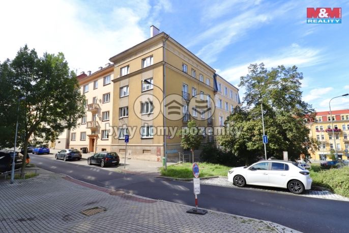 Prodej, Byt 2+1, Karlovy Vary