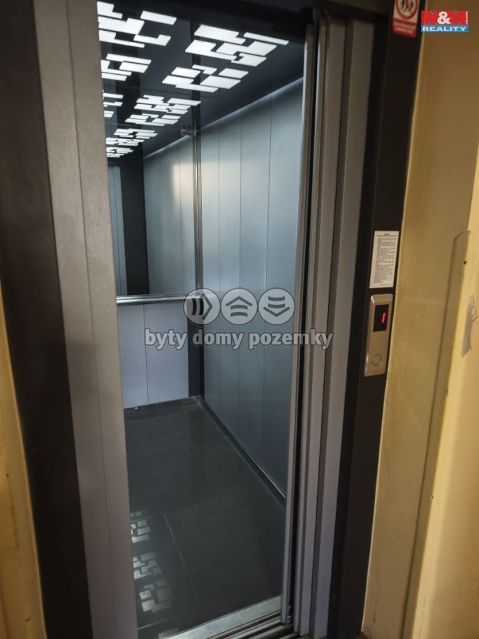 Pronájem, Byt 1+kk, Ostrava