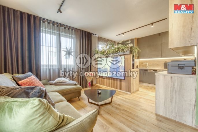 Pronájem, Byt 3+kk, Vochov