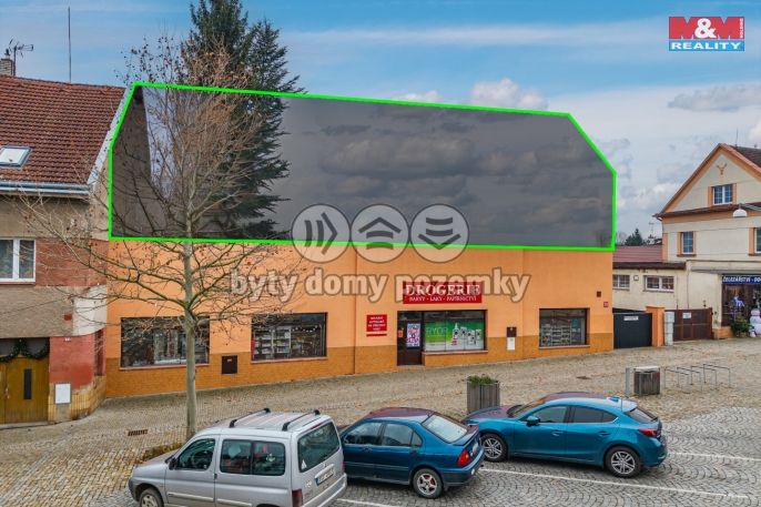 Prodej, Obchod a služby, Úvaly