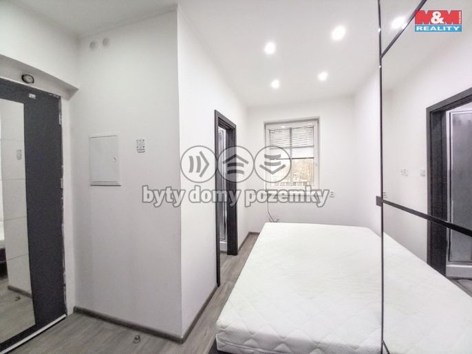 Pronájem, Byt 2+1, Karlovy Vary