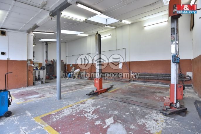 Pronájem, Obchodní objekt, Mělník