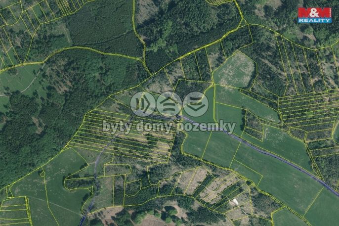 Prodej, Pole, Úboč