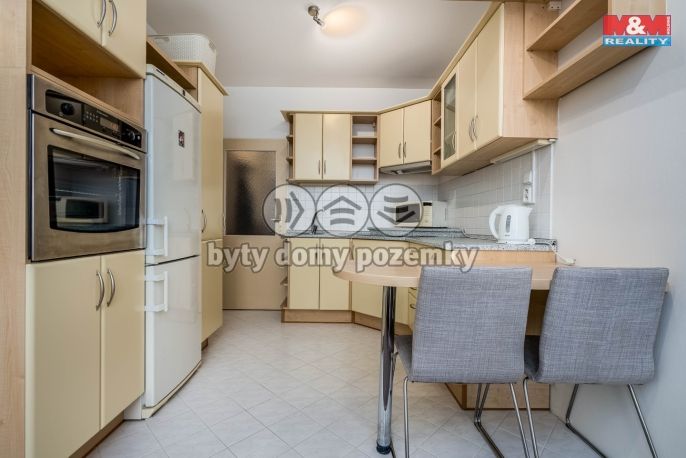 Pronájem, Byt 2+kk, Hradec Králové