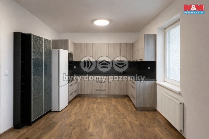 Pronájem, Rodinný dům, Měník