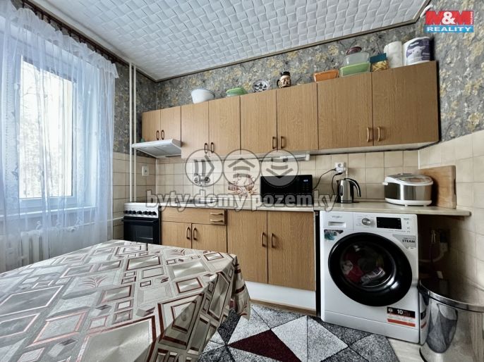 Prodej, Byt 3+1, Uhlířské Janovice