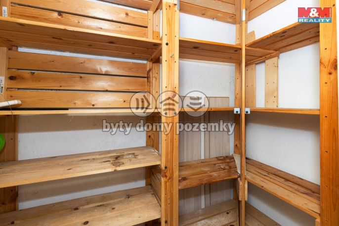 Pronájem, Byt 4+kk, Pardubice