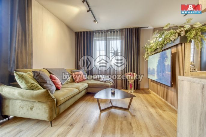 Pronájem, Byt 3+kk, Vochov