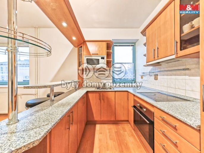 Pronájem, Byt 2+kk, Dvůr Králové nad Labem