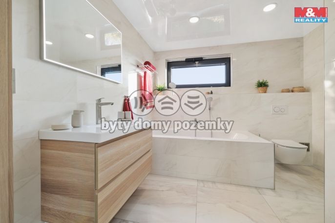 Prodej, Rodinný dům, Loukovec